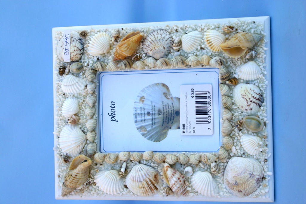 PORTAFOTO LEGNO c/CONCHIGLIE 21x17cm 