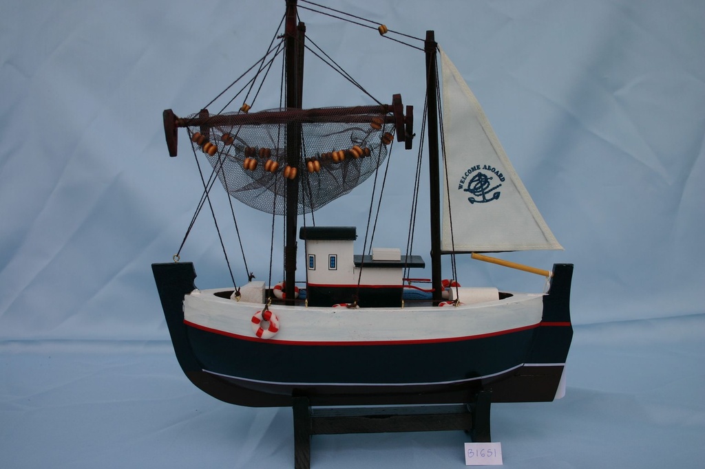 PESCHERECCIO LEGNO c/VELA E RETI CM. 32 