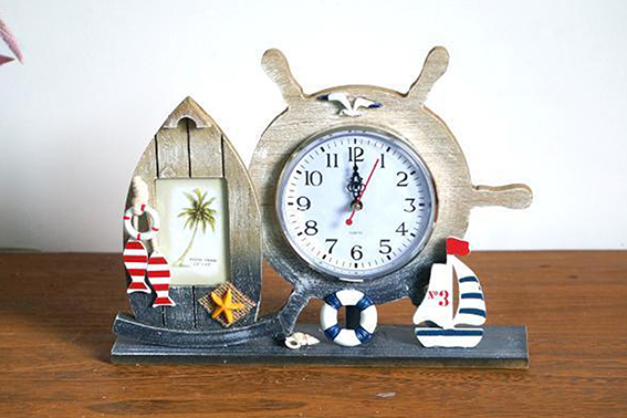 TIMONE LEGNO CON OROLOGIO E BARCA 