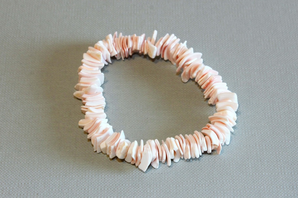 BRACCIALE  CONCHIGLIA  ROSA 