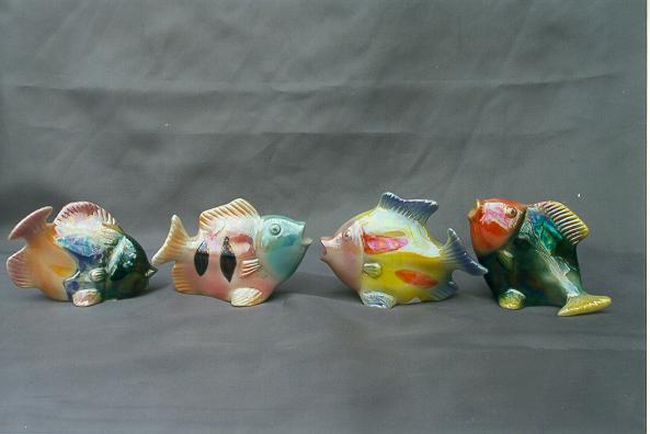 PESCE CERAMICA LUCIDA 4 MOD. E COL.ASS. 