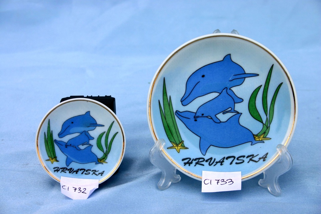 PIATTINO CERAM.CROAZIA DELFINI DIAM6 C/SUPP 