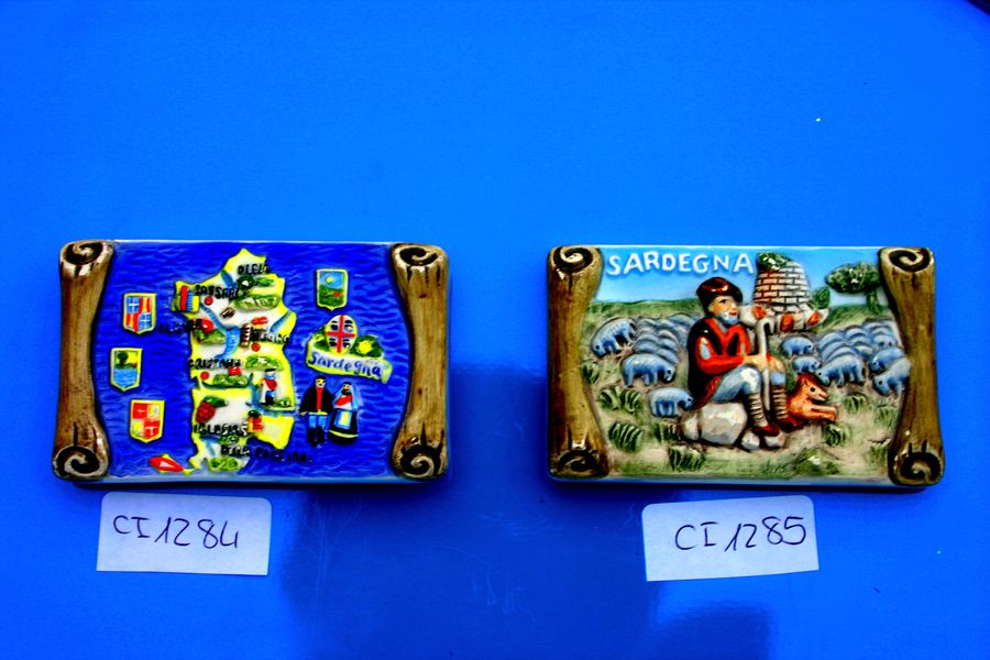 MAGNETE SARDEGNA PASTORE PERGAMENA 