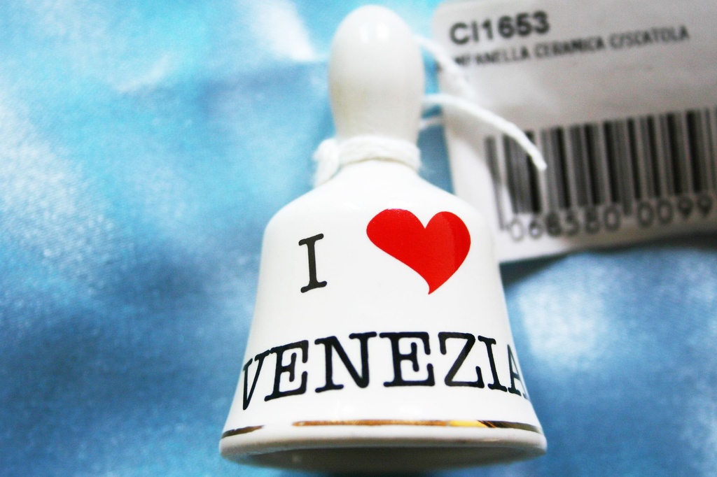 CAMPANELLA CERAMICA C/SCATOLA "I LOVE VENEZIA" 