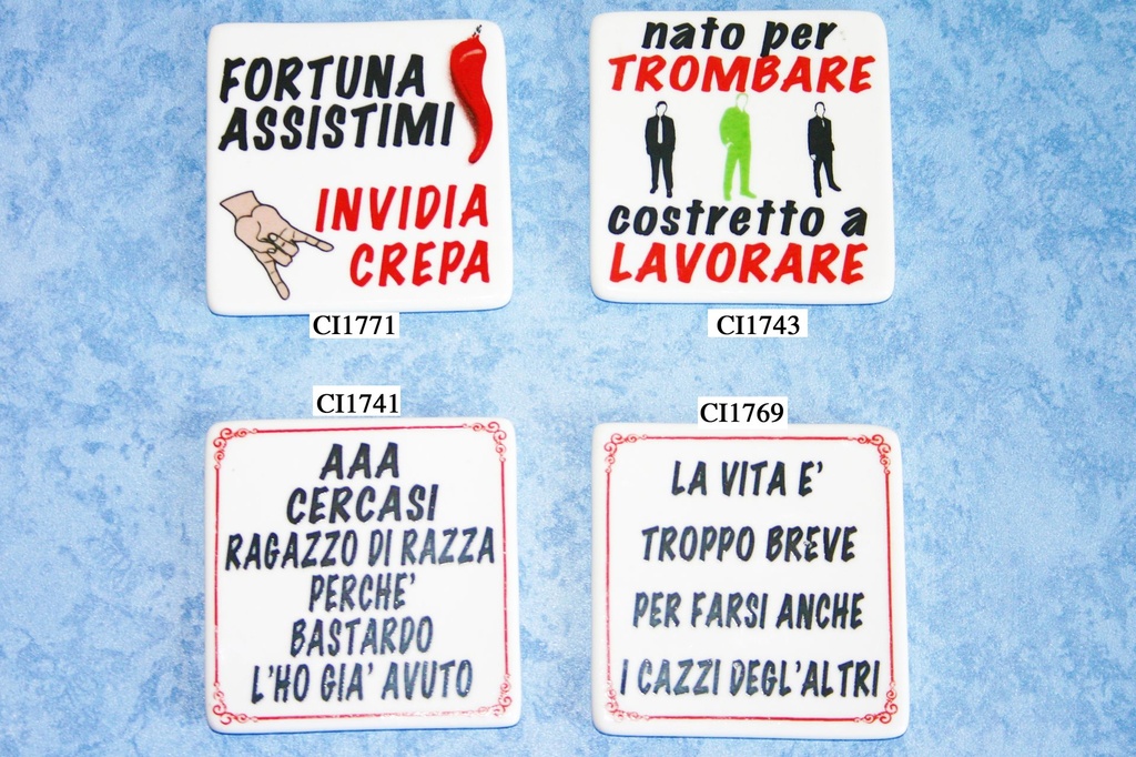 MAGNETE CERAMICA MOTTI "NATO PER ..." 