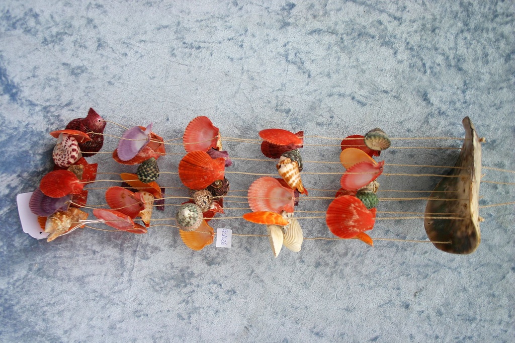 SCACCIAPENSIERI PLACUNA C/PECTEN+CONC H 48 CM 