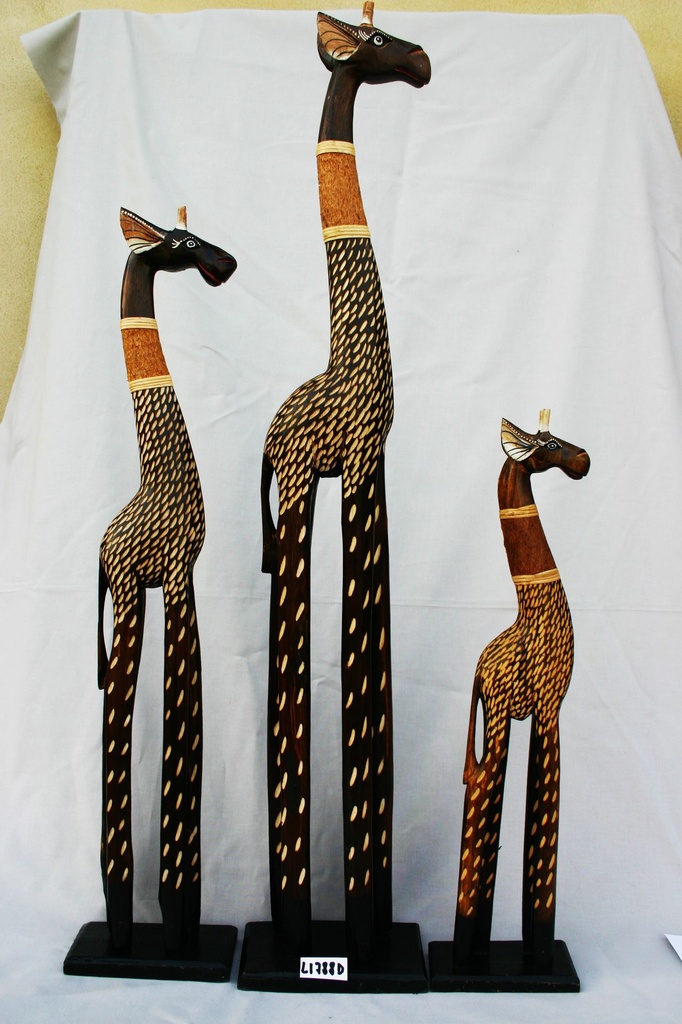 SET GIRAFFA INCISA 60-80-100 cm. 