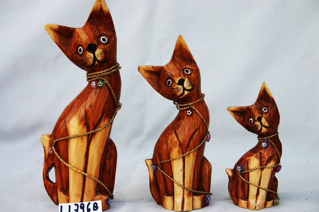 SET GATTO LEGNO NAT. C/STELLINE 15-20-25 cm. 