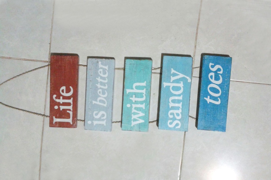 CORDA D'APP C/5 TAVOLETTE+SCRITTE CM 20*50 2 MOD 