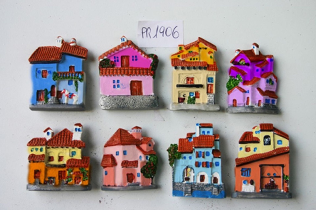 MAGNETE CASETTE COLORATE RESINA 12 MOD.ASS.TI 