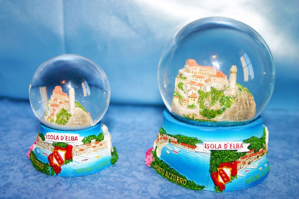 BOLLA NEVE RESINA ISOLA D'ELBA GRA 