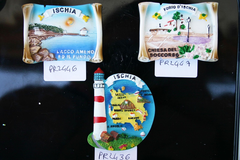 MAGNETE RESINA PERGAMENA ISCHIA 