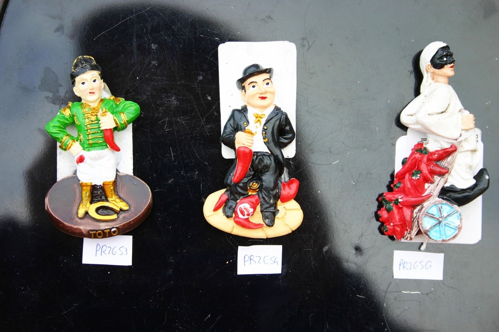 MAGNETE RESINA UOMO FERRO DI CAVALLO 