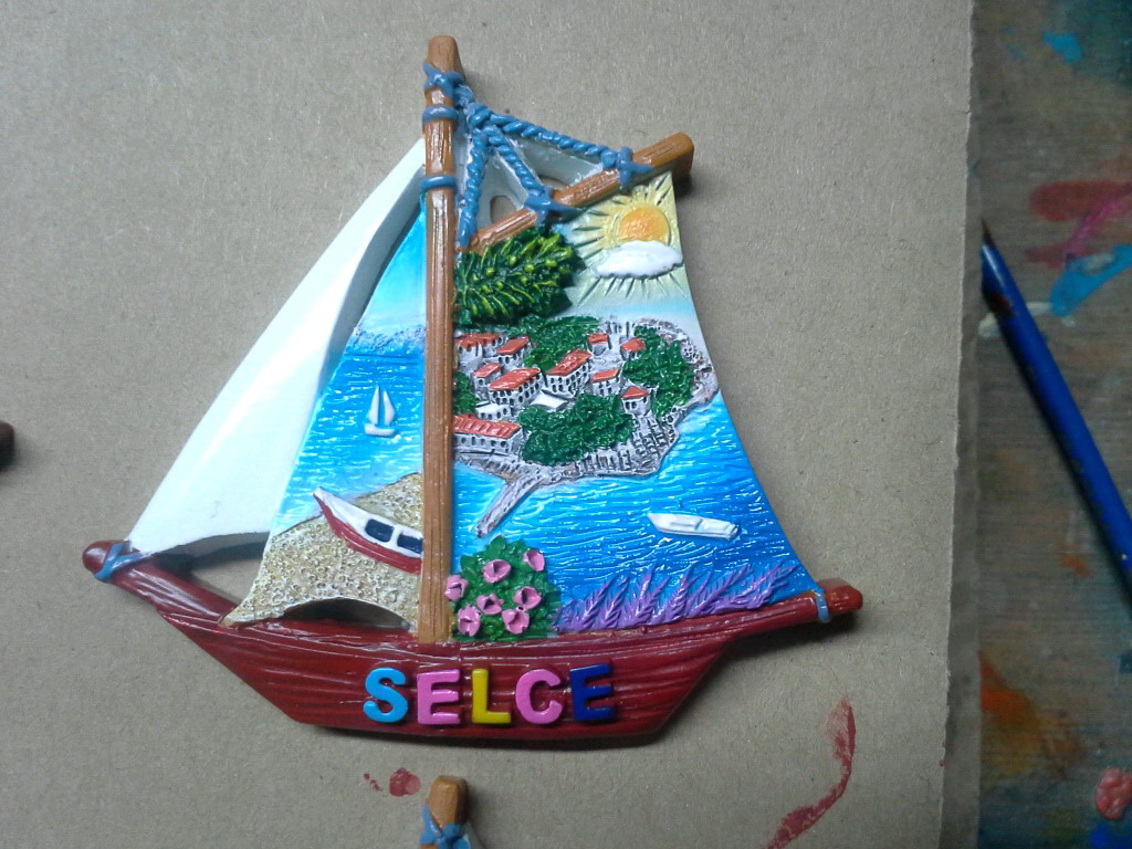 MAGNETE RESINA BARCA BIANCA SELCE 