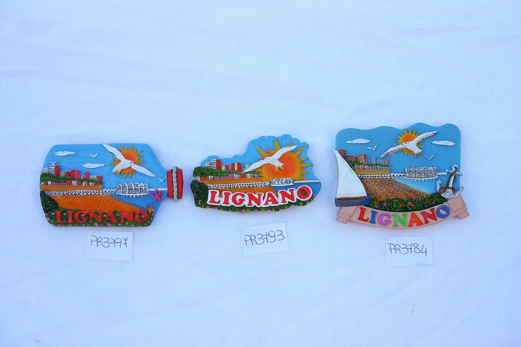 MAGNETE RESINA BOTTIGLIA VEDUTA LIGNANO 