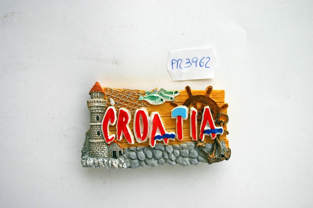 MAGNETE RESINA SCRITTA CROATIA LEGNO E PIETRE 