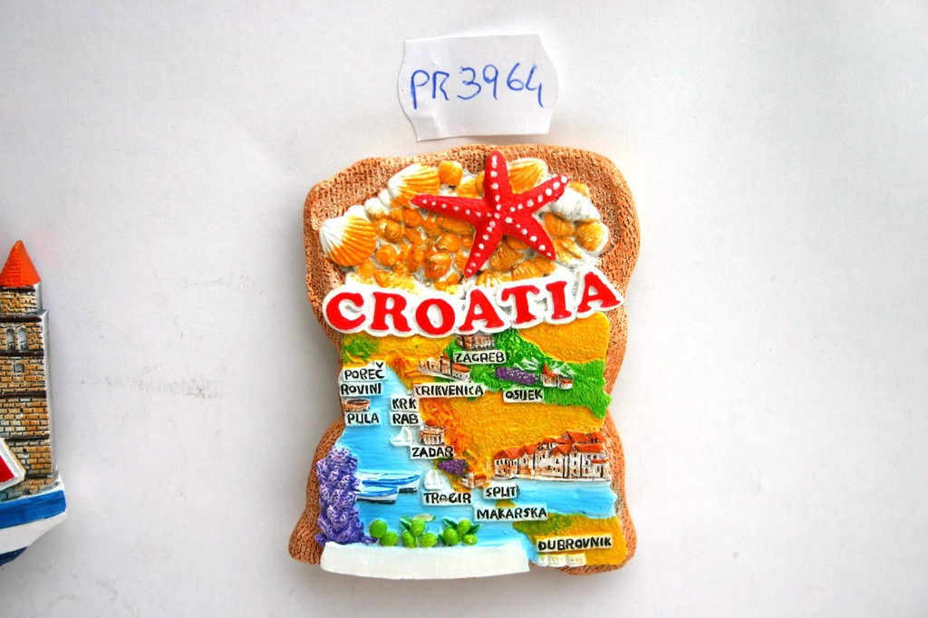 MAGNETE RESINA CONCHIGLIA SACCHETTO MAPPA CROATIA 