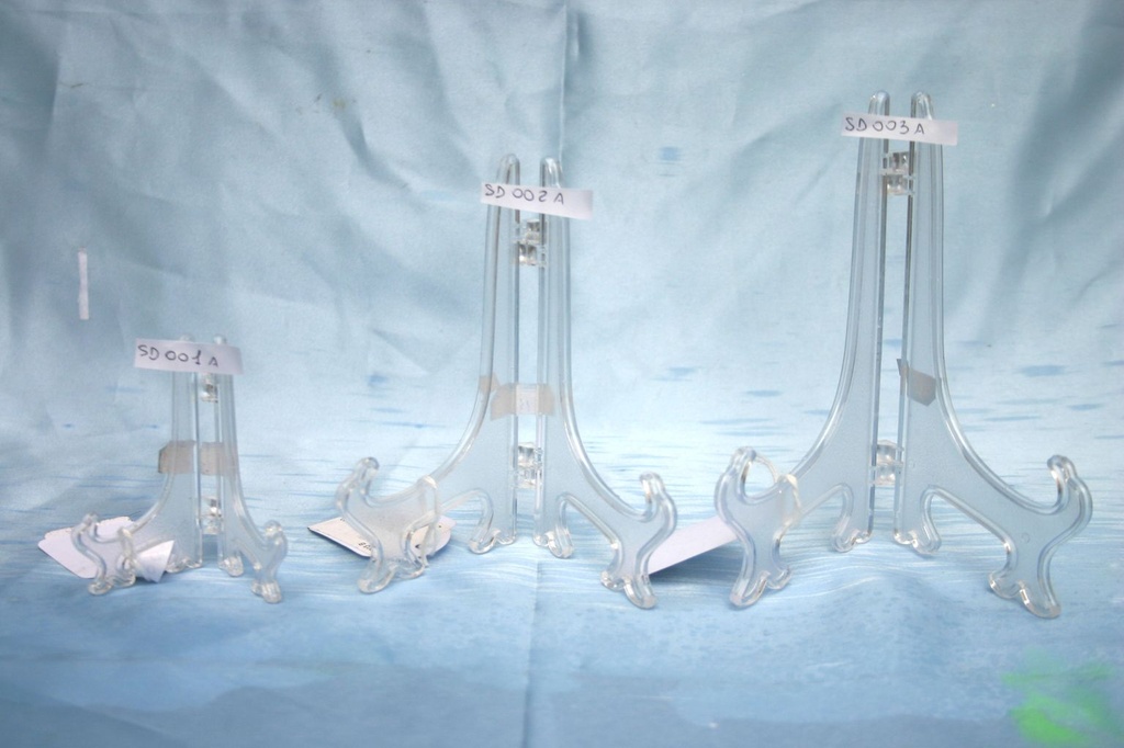 STAND PLASTICA TRASPARENTE MED. CM 15.5 