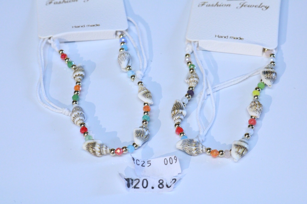 BRACCIALE CORDA, PERLINE E CONCHIGLIA