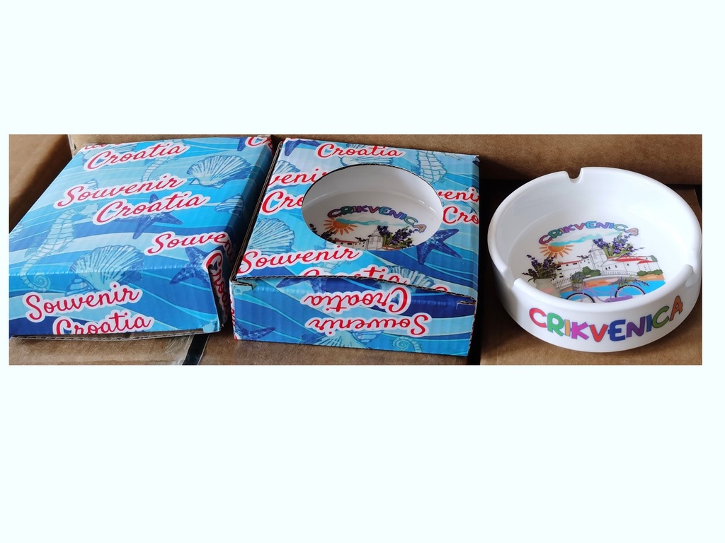 POSACENERE CERAMICA BORDO DORATO CON DECALCO CROATIA E SCATOLA (copia)